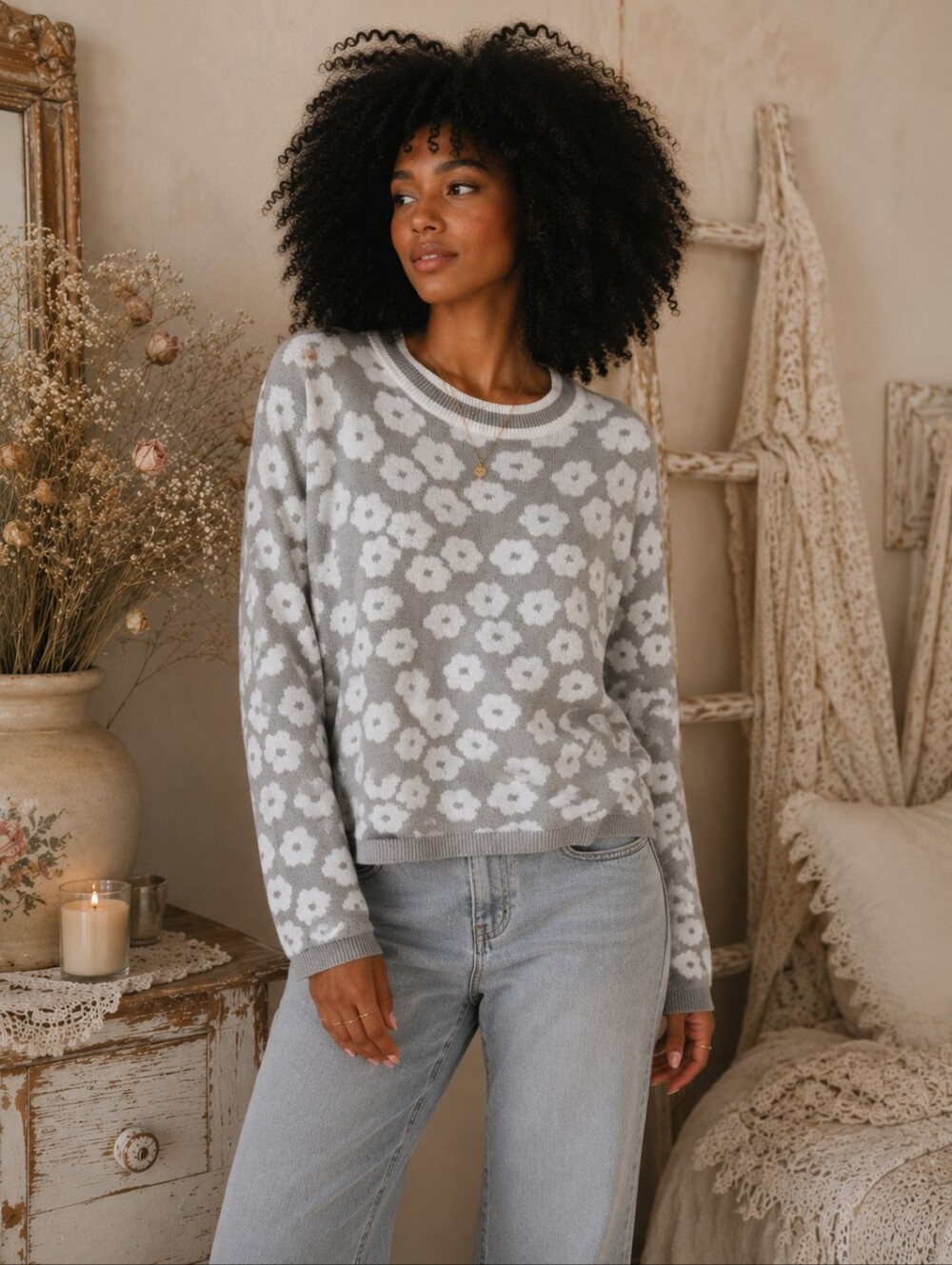 Gray Floral Sweater SZ M | Boho Waist length  Long Sleeve | Pretty Garden